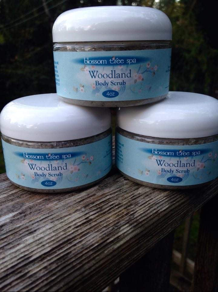 Woodland body scrub
