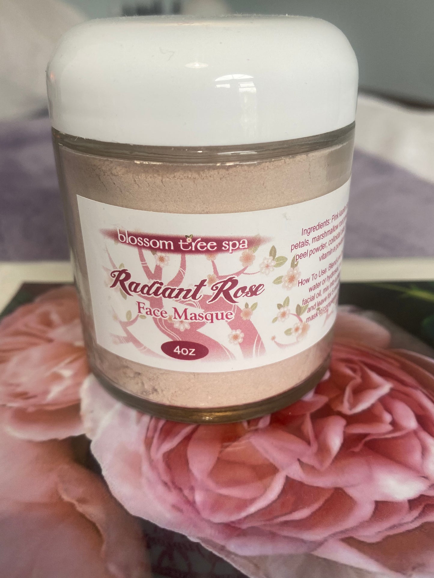 Radiant Rose masque