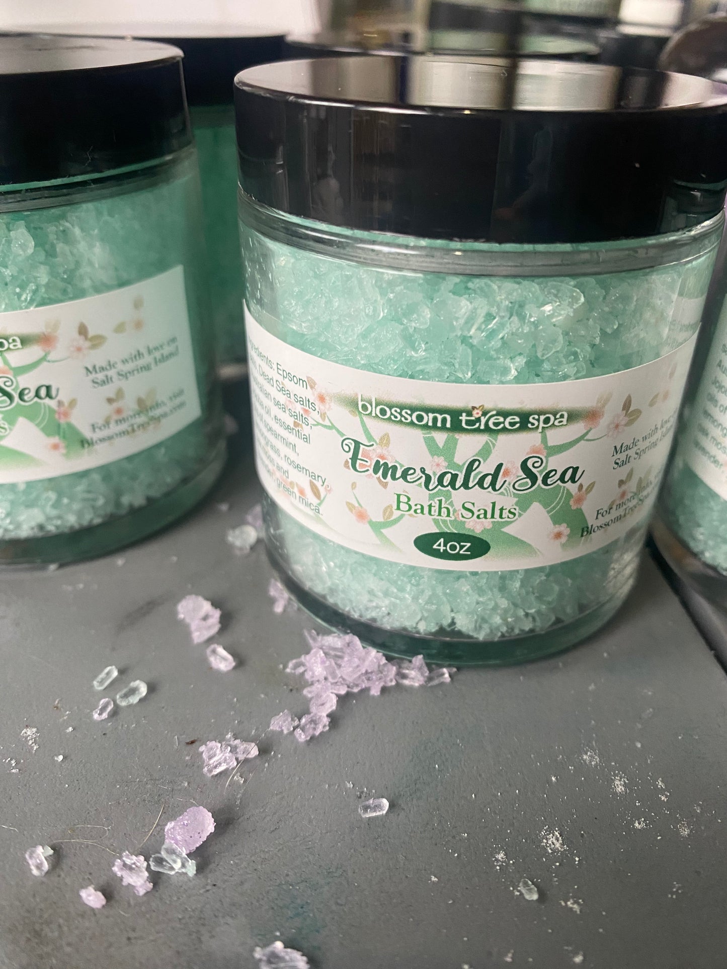 Emerald sea bath salts