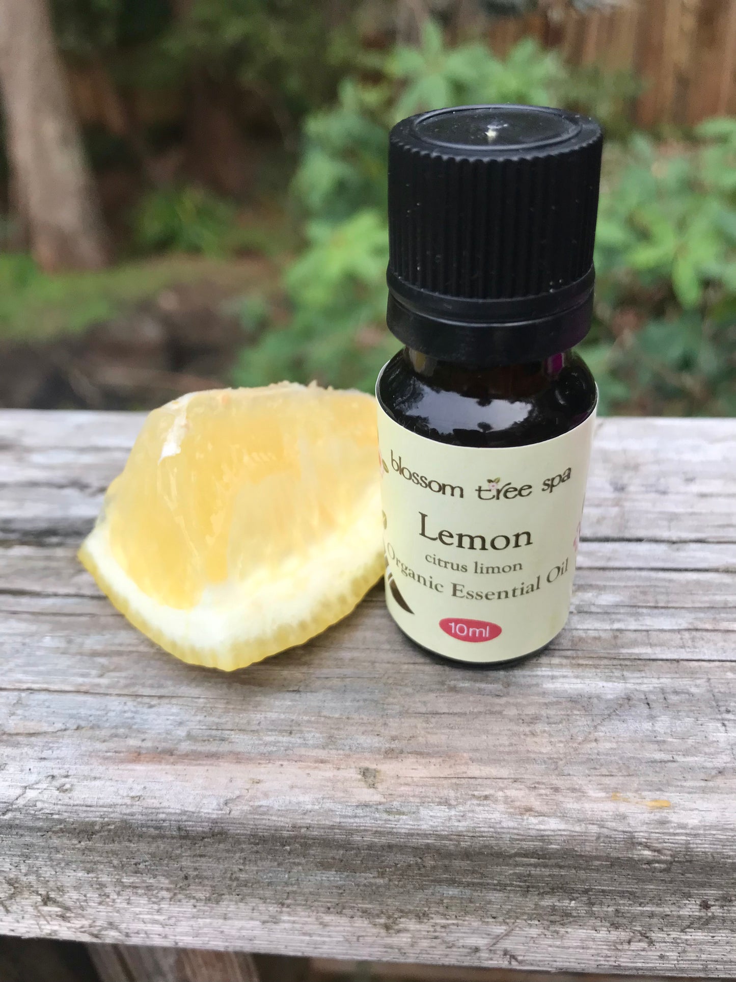 Lemon organic essential oil 10 ml