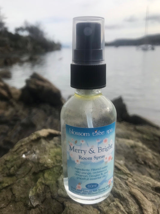 Merry & bright room spray